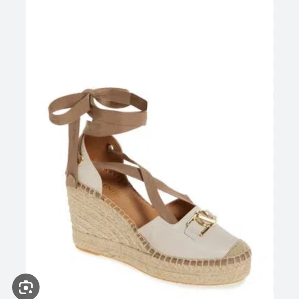 NIB Valentino by Mario Valentino Roxana Leather Wedge Sandal, 7 Cream Taupe